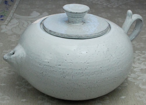 ヴァロリス陶器